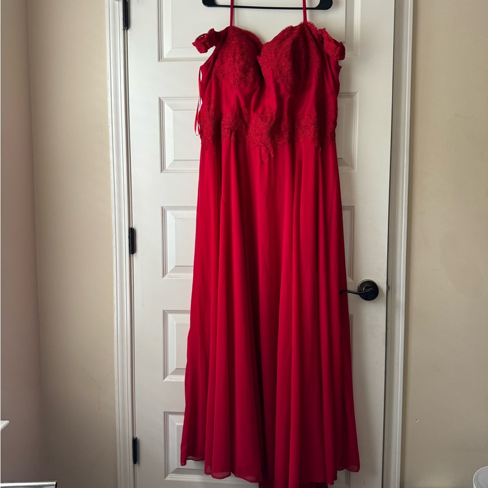 Red Plus Size Bridesmaid Dress